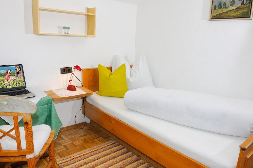 Haus Steinroeschen Apartment เซเฟลด์ อิน ทิโรล ห้อง รูปภาพ