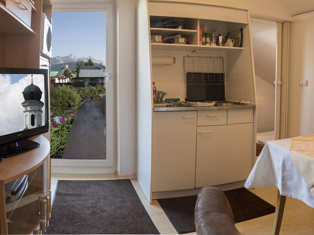 Haus Steinroeschen Apartment เซเฟลด์ อิน ทิโรล ภายนอก รูปภาพ